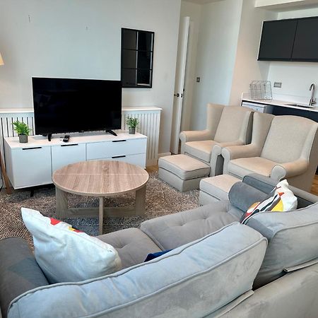 Lovely 1 Bed Apartment - Old Trafford Mánchester Exterior foto